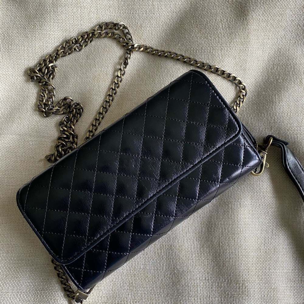 Mahalo cases RFID convertible wristlet wallet
